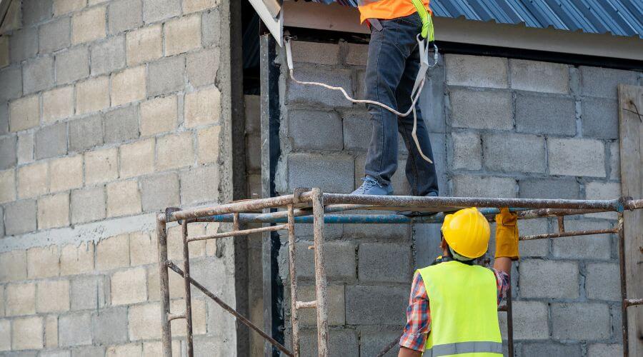 Professional residential roofers in Woodson, TX